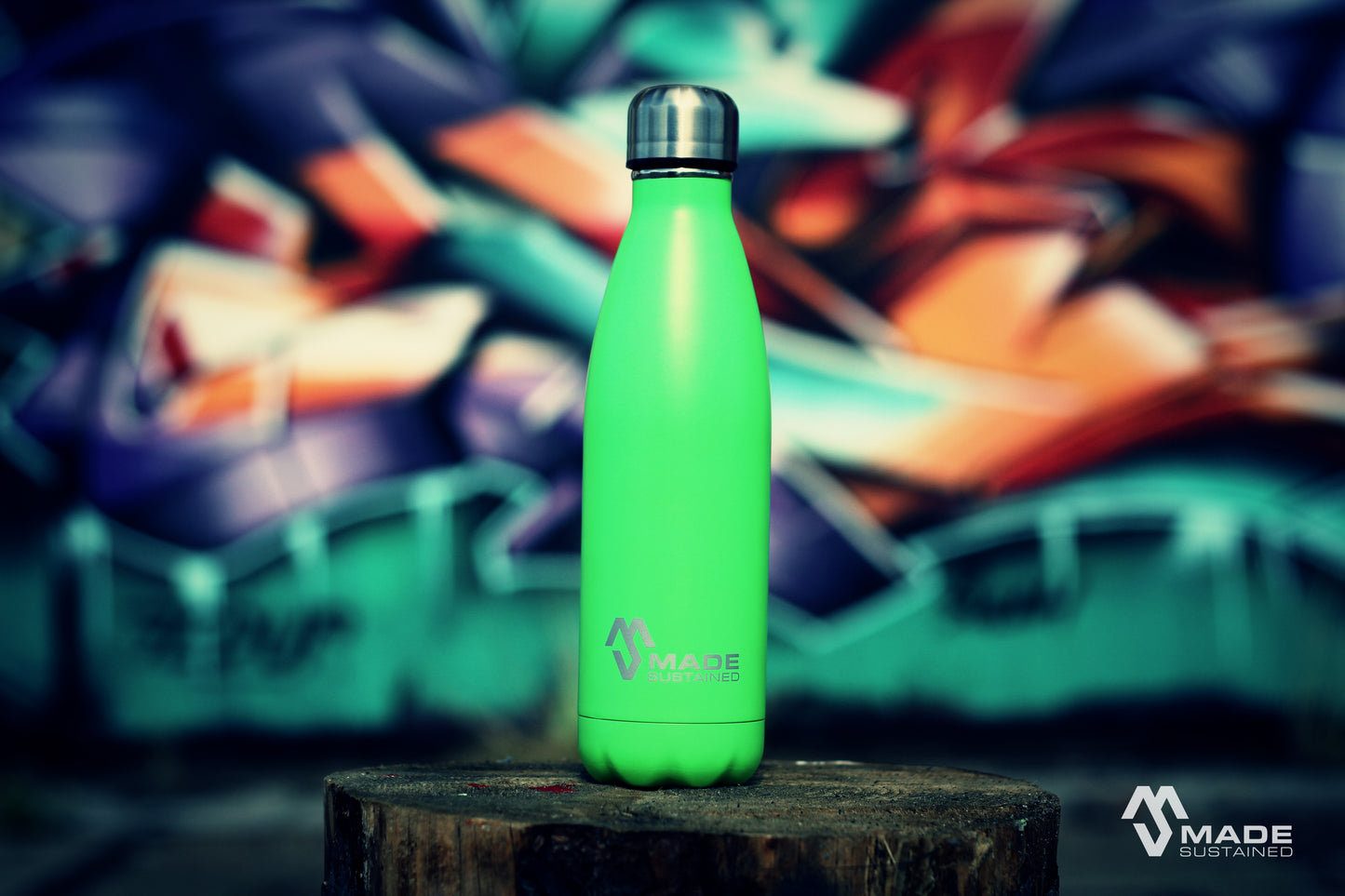 Made Sustained 500mL insulated bottle Green Hero - Made Sustained